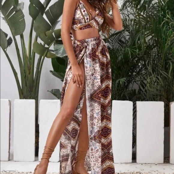 Sexy Tie Back Floral Cami Top & Split Thigh Skirt Set - Picture 4 of 7